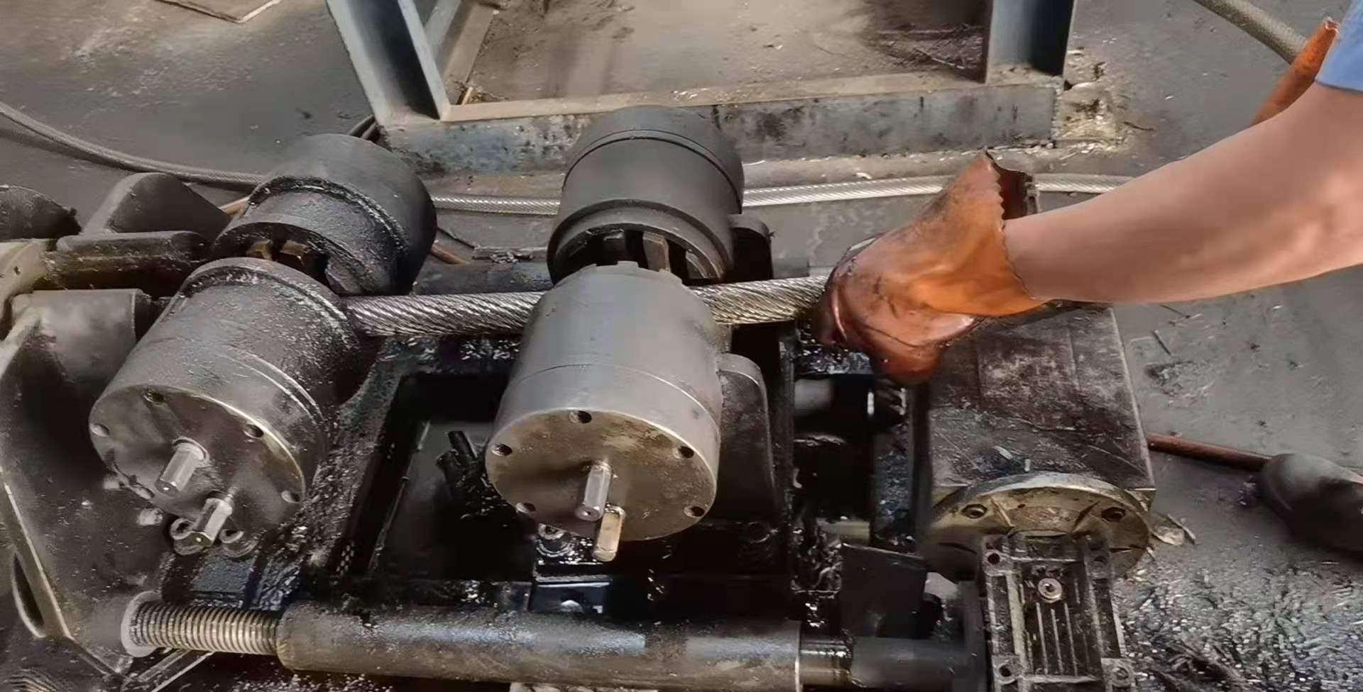 Устойчивый к вращению уплотненный трос 35wxk7 для кранов